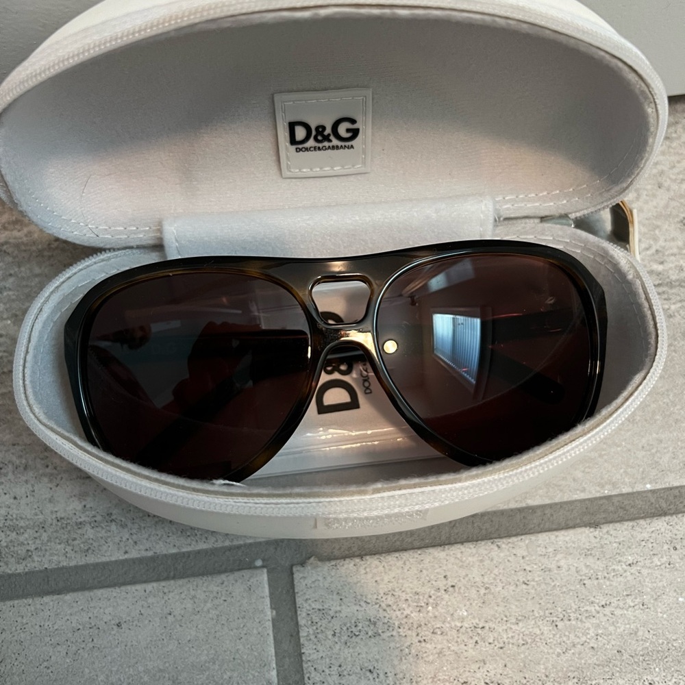 Never Worn Dolce & Gabbana Stylish Tortoise Shell… - image 3